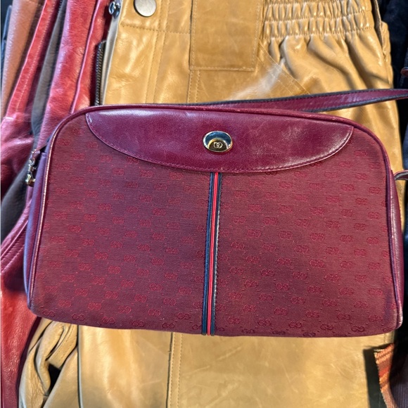 Burgundy Gucci Crossbody Bag - Picture 1 of 9
